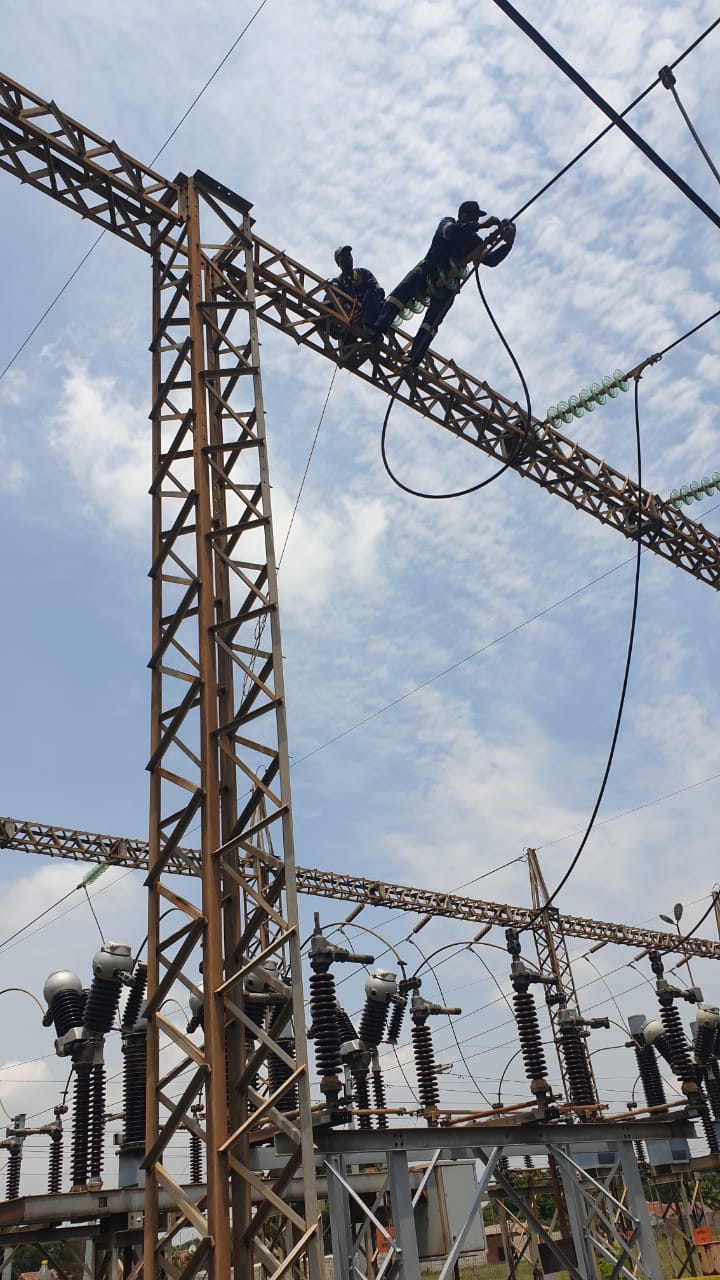 High-voltage bushings and steel support frames